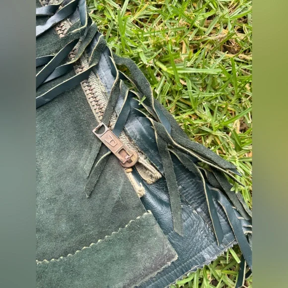 60s-70s Vintage Green Suede Chaps - Picture 4 of 15